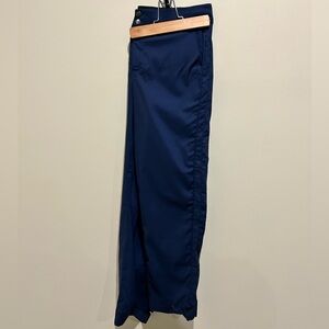 Women’s golf pants